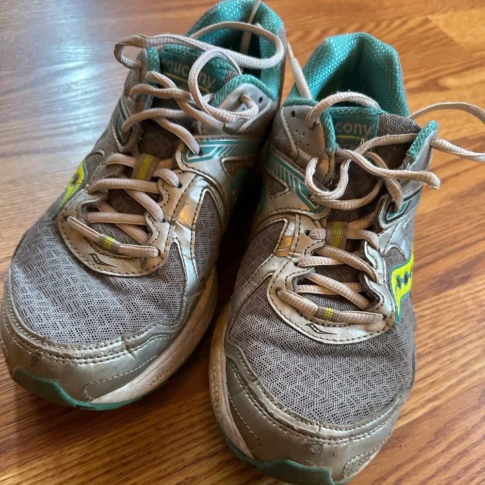 Saucony Women’s Running Shoes - Gray and Teal